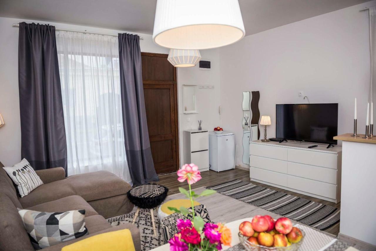 Reghin Guest House Kültér fotó