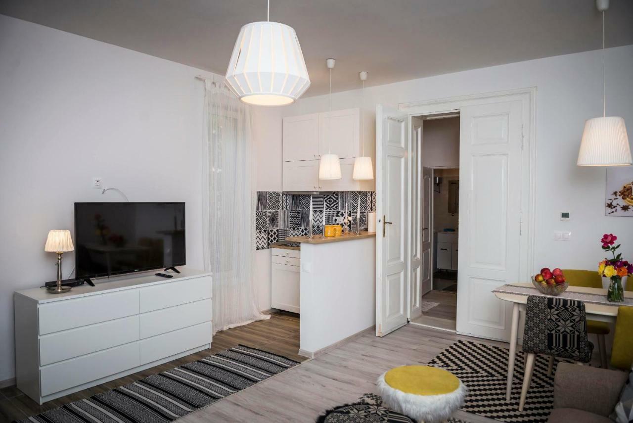Reghin Guest House Kültér fotó